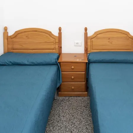 Apartamento Montemar, C-12º-33 *